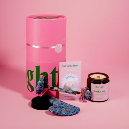Zestaw Love: Świeca sojowa + Roller + Gua Sha + Lucky Stone